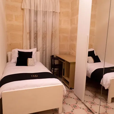 Surwig Gozitan & Pool - Happy Apartment *