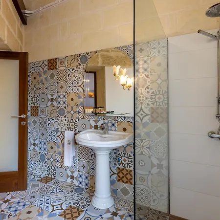 Surwig Gozitan & Pool - Happy Apartment *