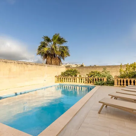 Surwig Gozitan & Pool - Happy *