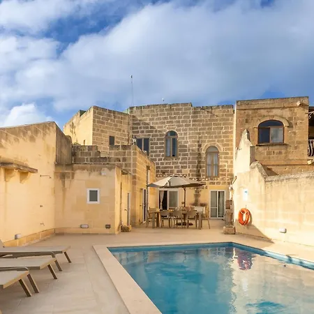 Surwig Gozitan & Pool - Happy *