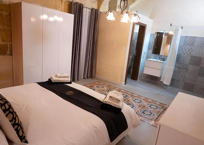 Surwig Gozitan Villa&pool - Happy *