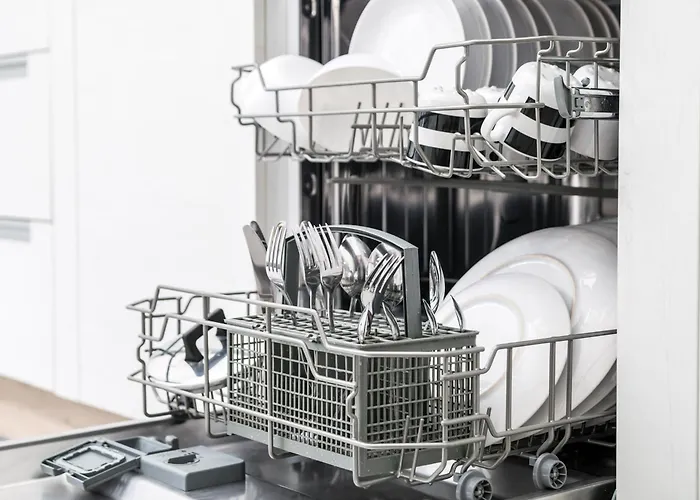 Surwig Gozitan & Pool - Happy * Kerċem