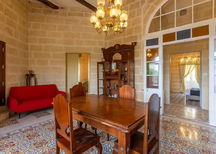 Surwig Gozitan & Pool - Happy *