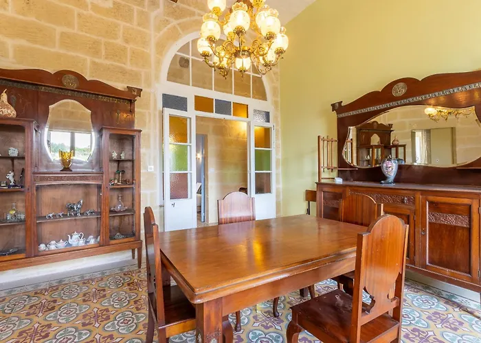 Surwig Gozitan Villa&pool - Happy Appartement