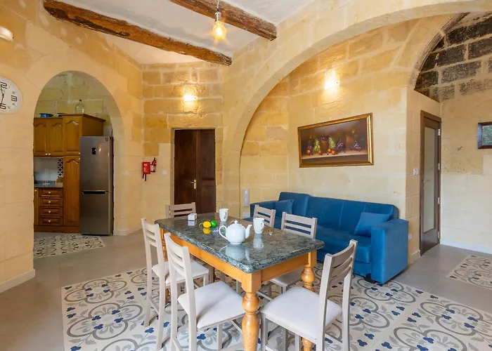 Surwig Gozitan Villa&pool - Happy Appartement
