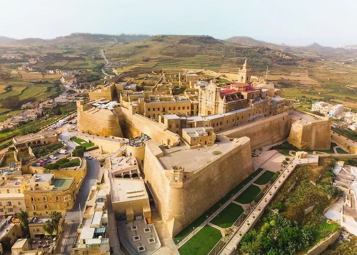 Surwig Gozitan Villa&pool - Happy Appartement *